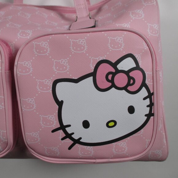 LARGE HELLO KITTY DUFFLE BAG - Picture 6 of 16